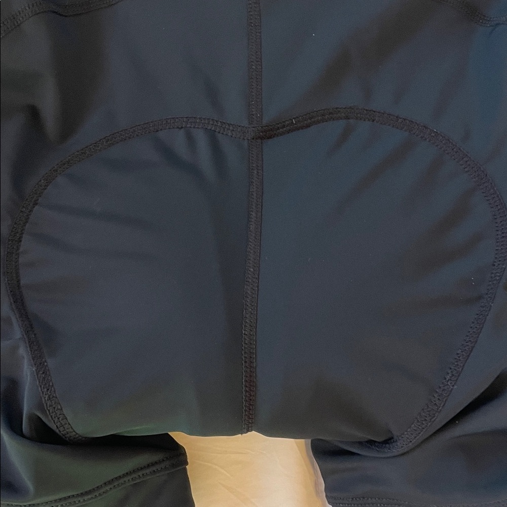 Baleaf Women's Dark Cycling Shorts - Picture 8 of 9